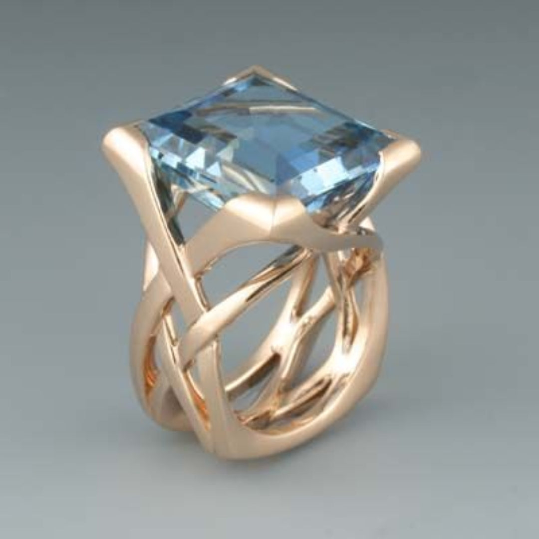 ÉCLAT | Anillo Vintage de Oro Rosa con Circonio Azul