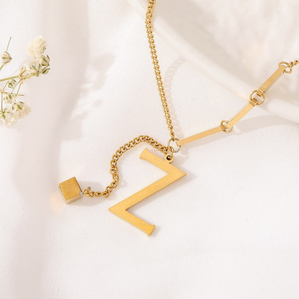 ÉCLAT | Collar Letra (Oferta 2x1)
