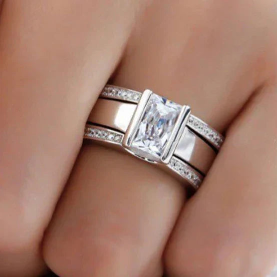 ÉCLAT | Anillo Vintage de Cristal Plateado