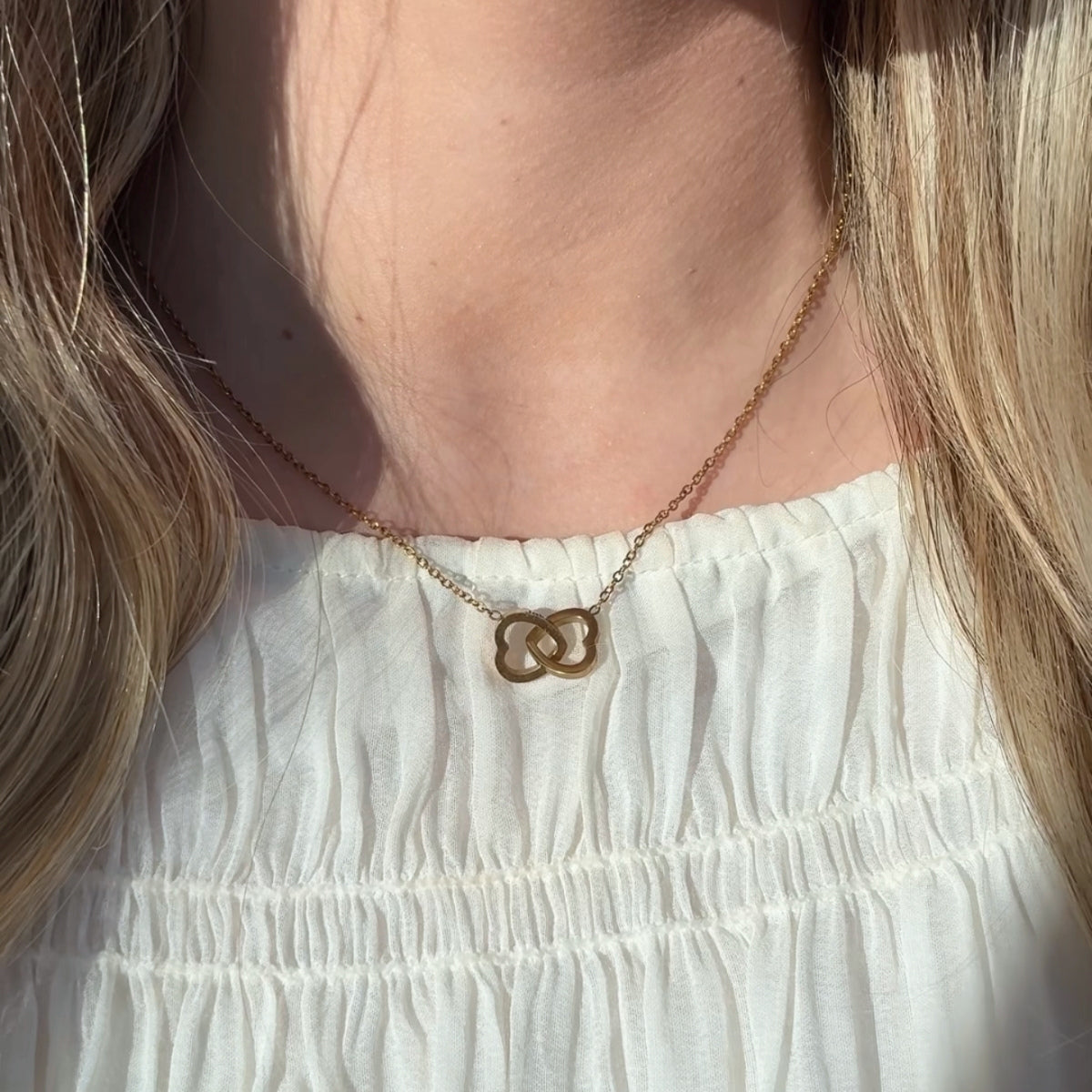 Eternal Rose Box with Engraved Necklace