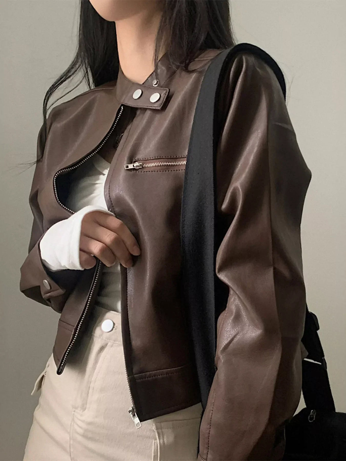 Chaqueta corta de piel para mujer - Liorane
