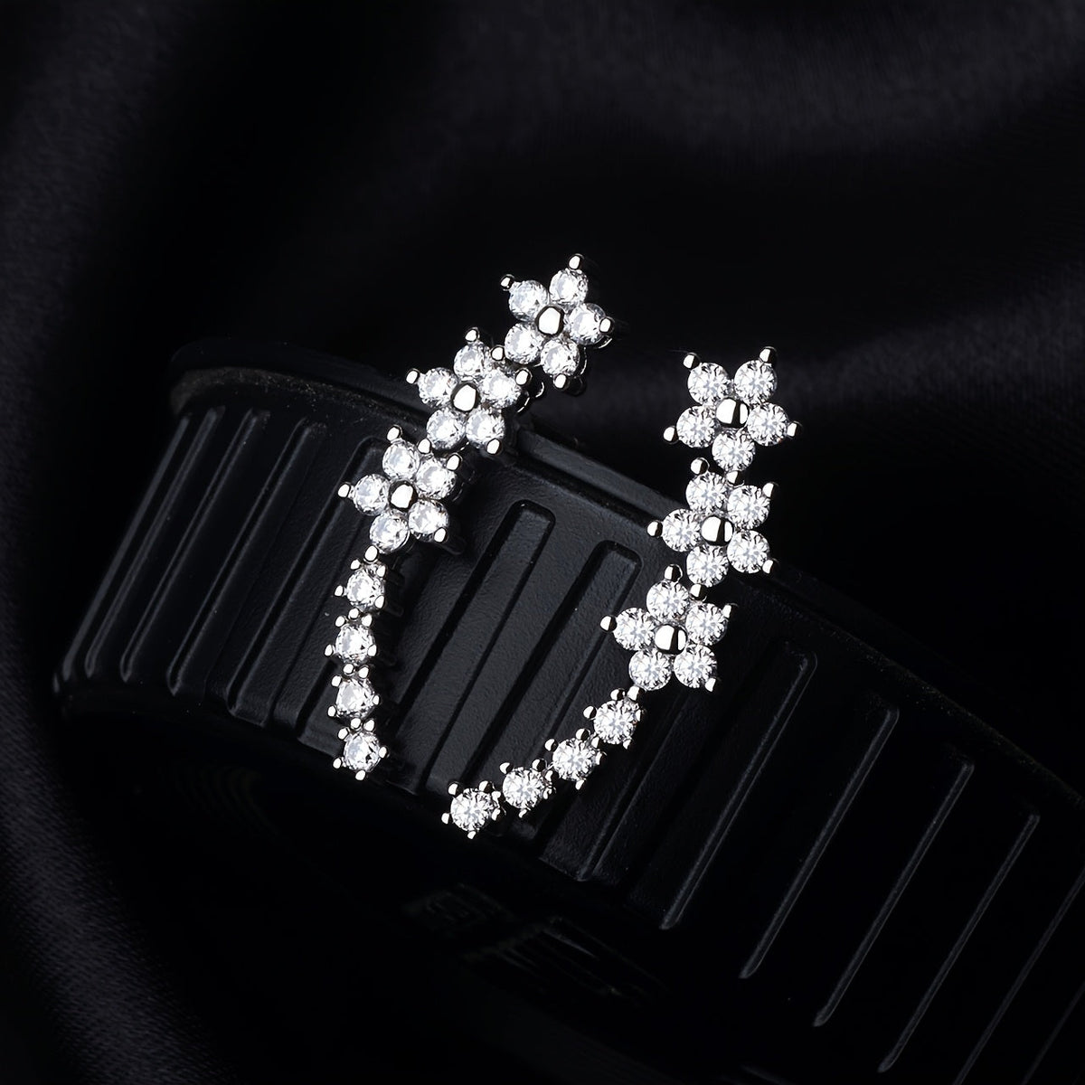 ÉCLAT | Pendientes Florales Elegantes