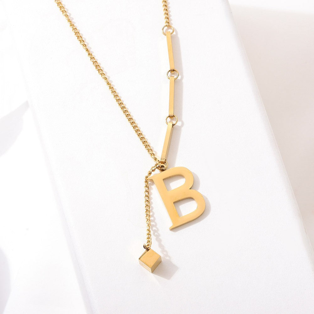 ÉCLAT | Collar Letra (Oferta 2x1)