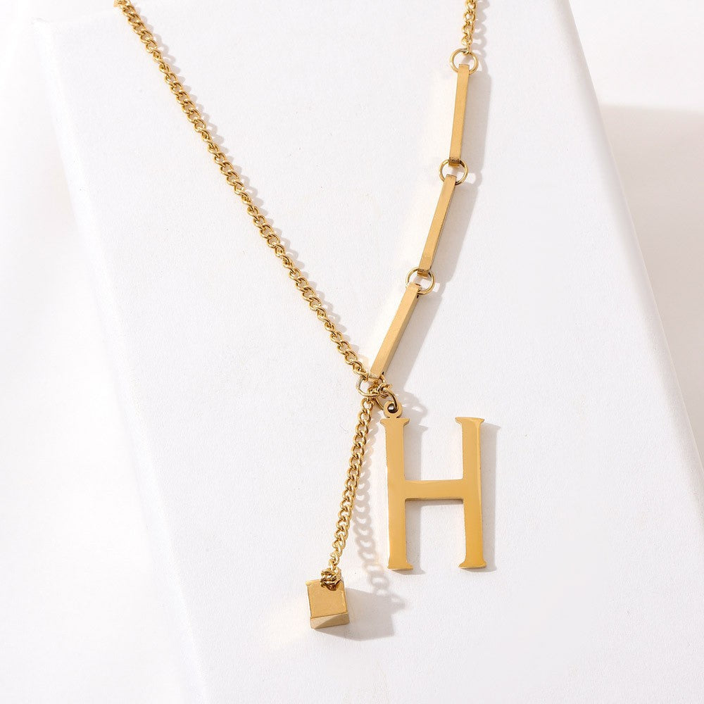 ÉCLAT | Collar Letra (Oferta 2x1)