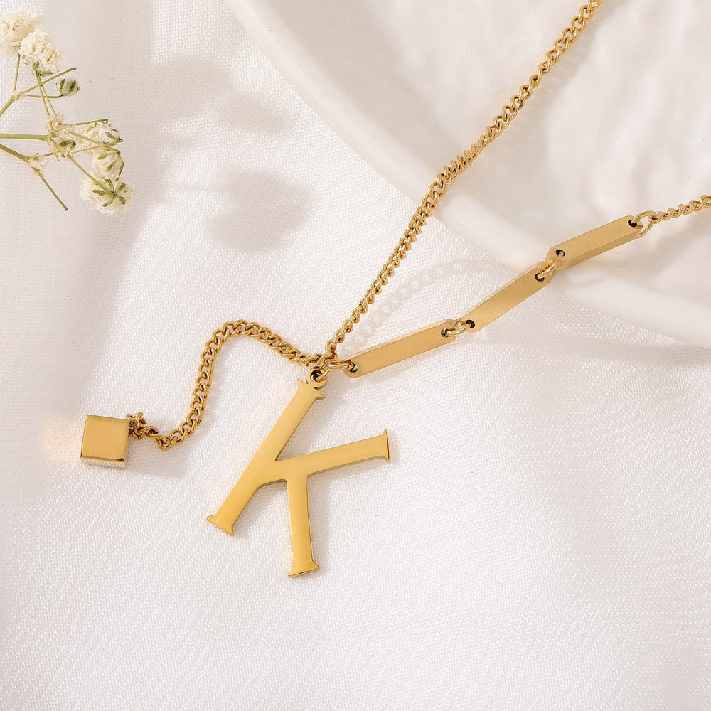 ÉCLAT | Collar Letra (Oferta 2x1)