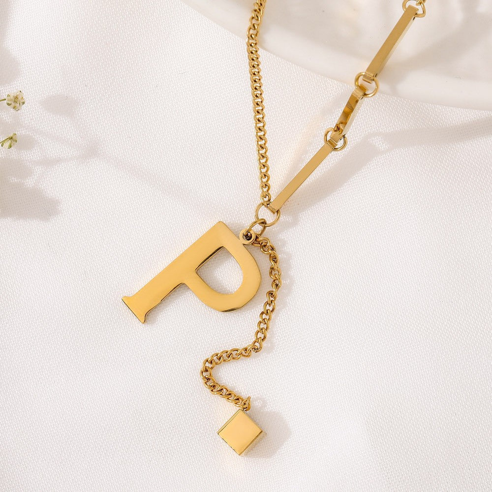 ÉCLAT | Collar Letra (Oferta 2x1)