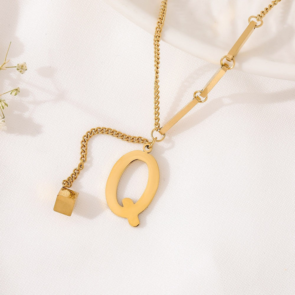 ÉCLAT | Collar Letra (Oferta 2x1)