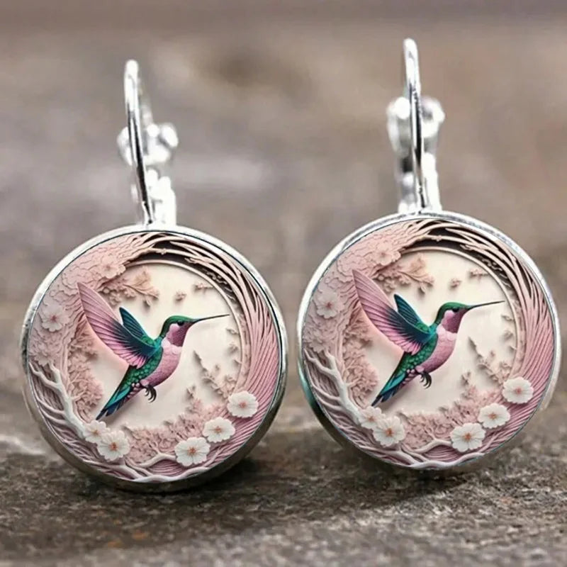 ÉCLAT | Collar Con Colgante De Cristal En Forma De Colibrí Con Cúpula
