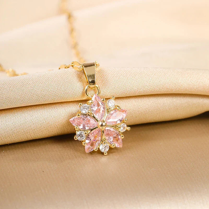 ÉCLAT | Collar Sakura Rosa Romántico en Acero Inoxidable