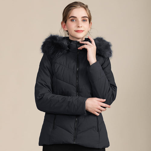 Chaqueta Nerise con la cremallera cerrada hasta el cuello