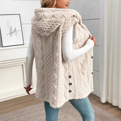 Chaleco Aria en beige visto por detrás, con la capucha