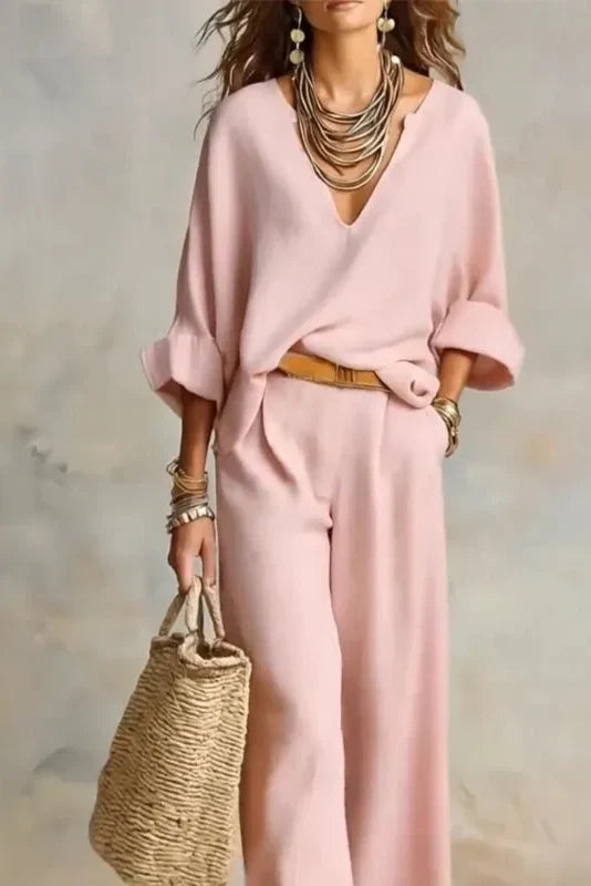 Conjunto mujer con escote en V y pantalón ancho