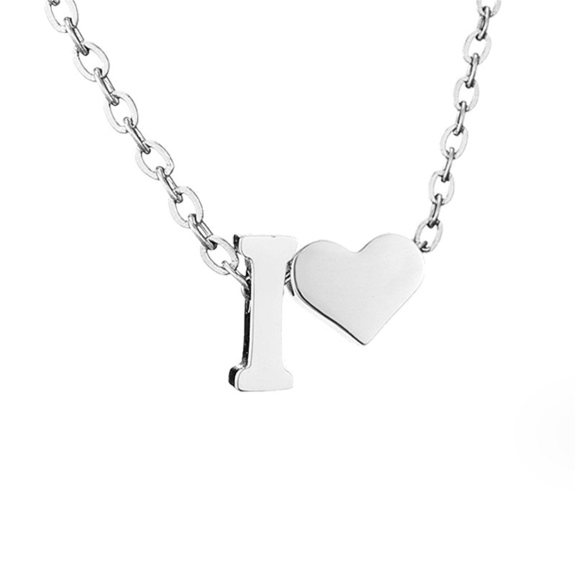 Collar Inicial Atemporal con Corazón