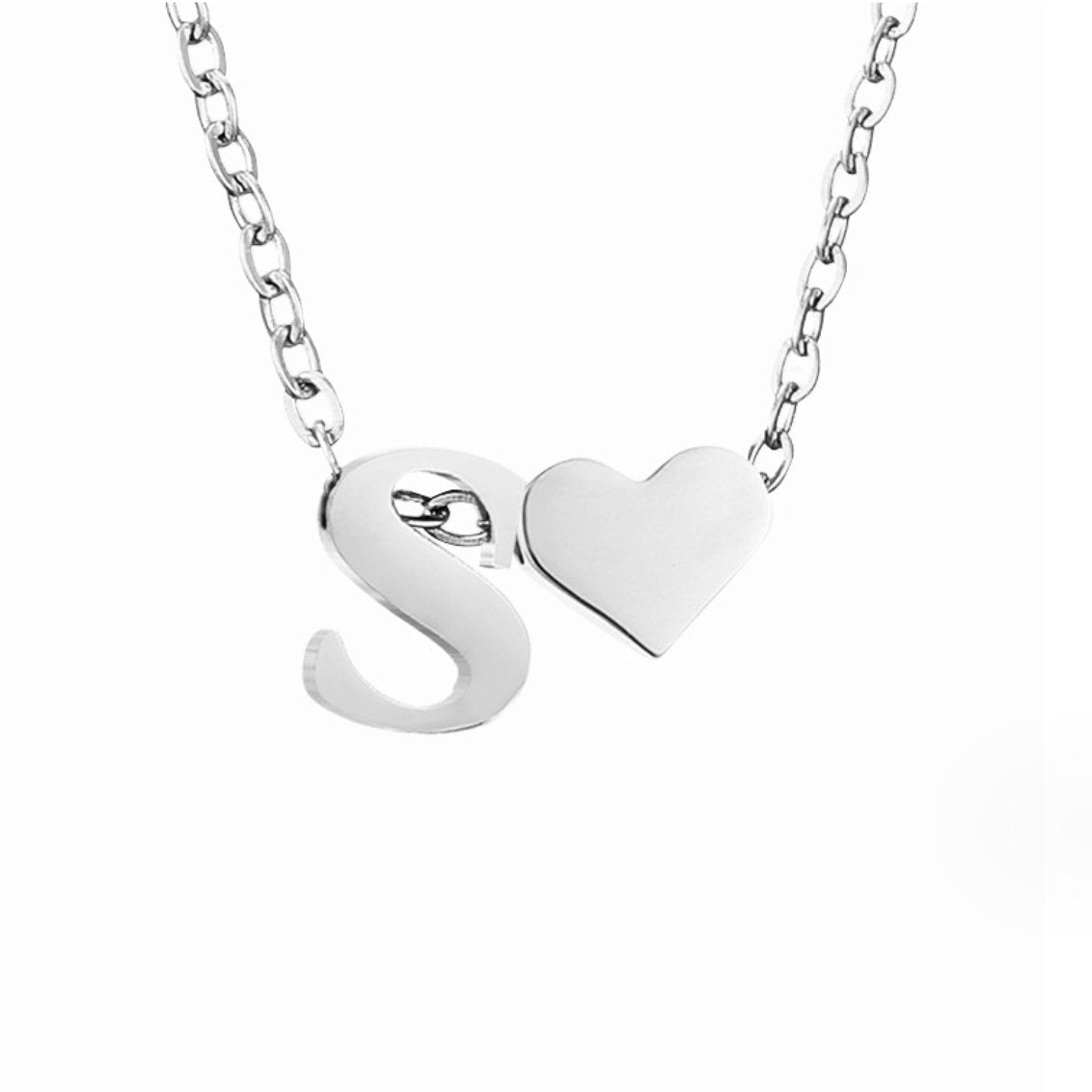 Collar Inicial Atemporal con Corazón