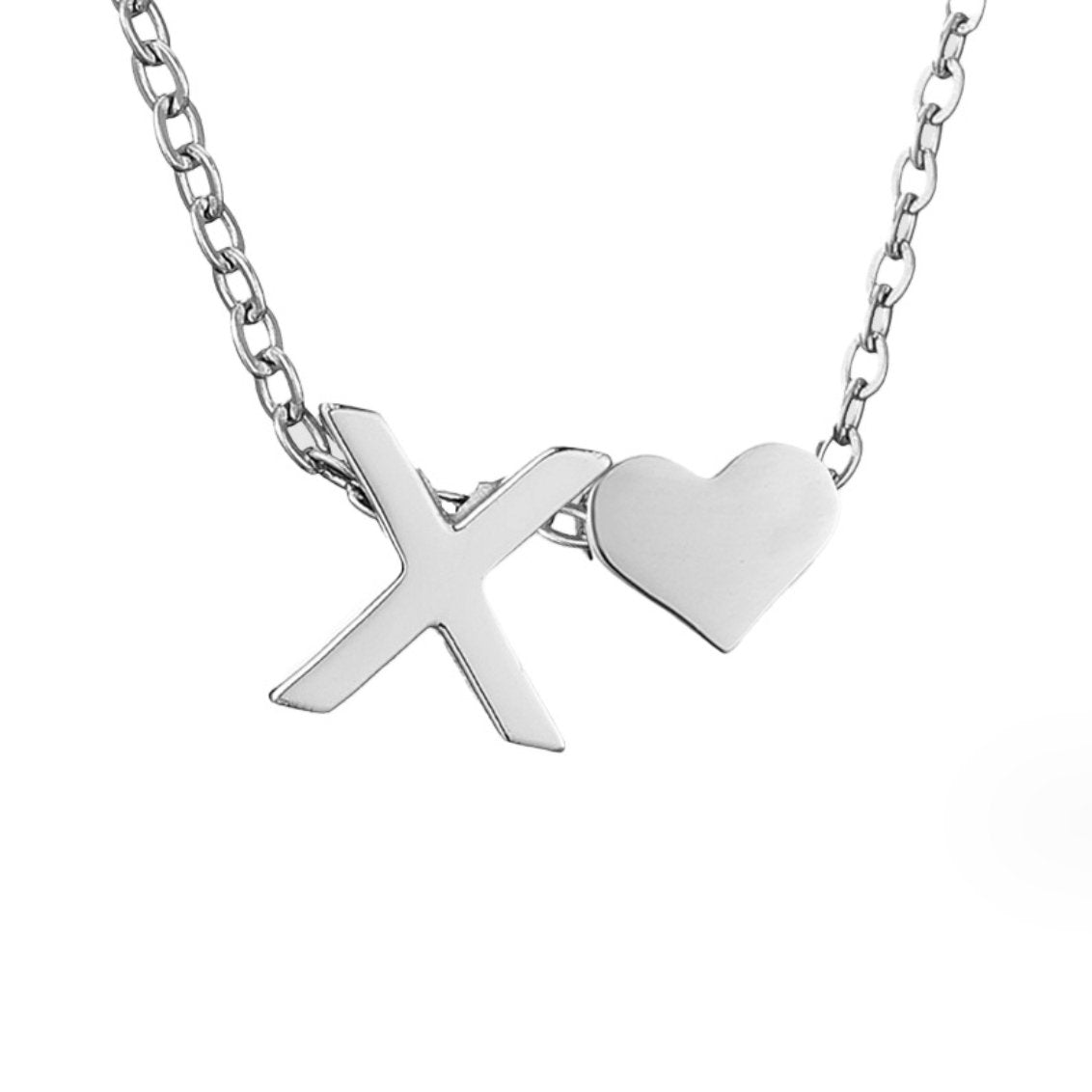Collar Inicial Atemporal con Corazón