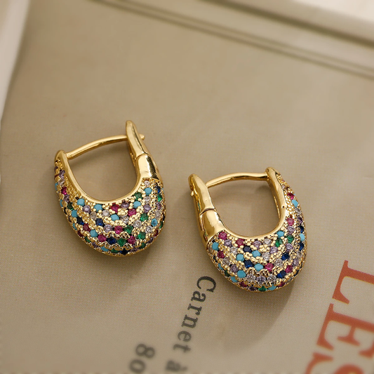 ÉCLAT | Aretes Elegantes con Incrustaciones de Oro Multicolor