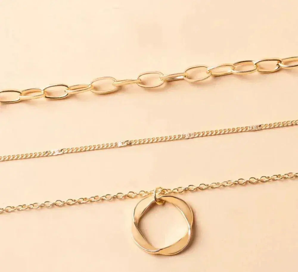 ÉCLAT | Collar Clásico de Oro en Capas con Colgante